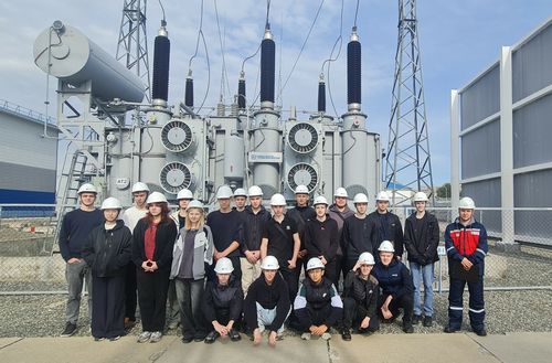 Фото пресс-службы МЭС Сибири